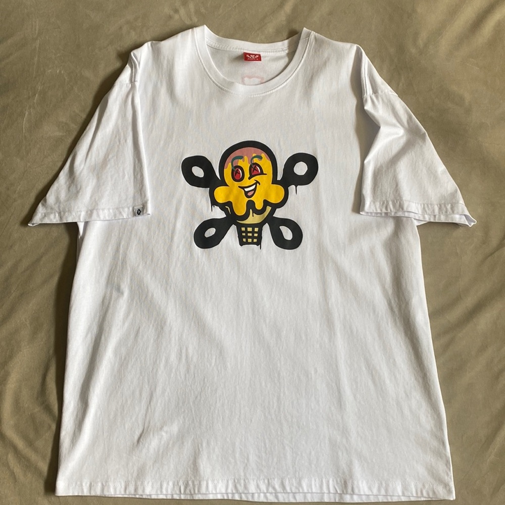 ICECREAM | CONES N BONES TEE